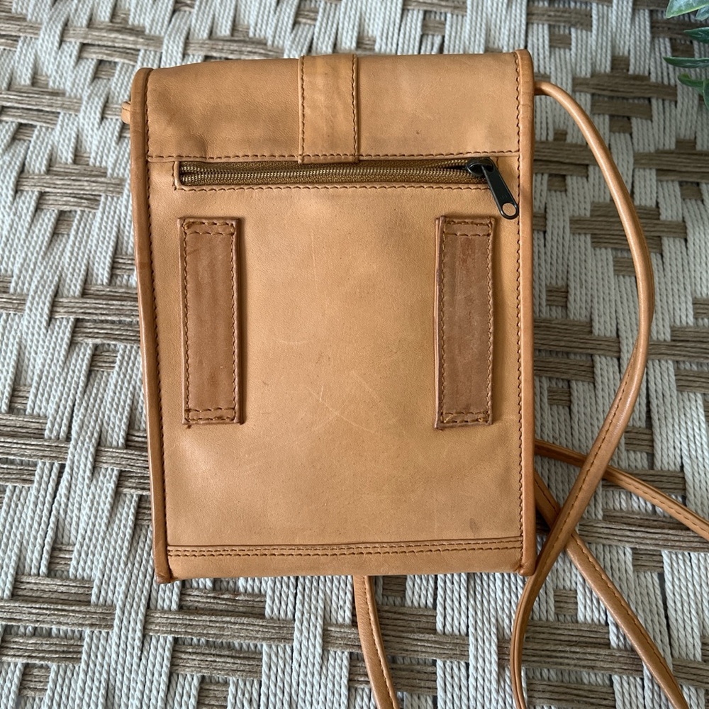 Ellington Leather Crossbody Mini Bag Tan Boho Minimalist Organizer - Picture 3 of 8